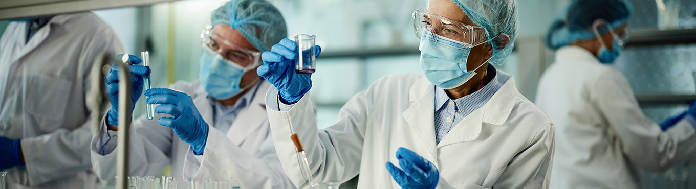 wes-us-eguide-banner-career-pathways-allied-health-istock-2113989619.jpg